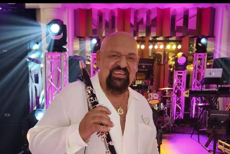 Mădălin Voicu4