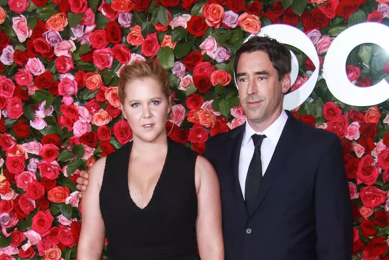 Amy Schumer și Chris Fischer1