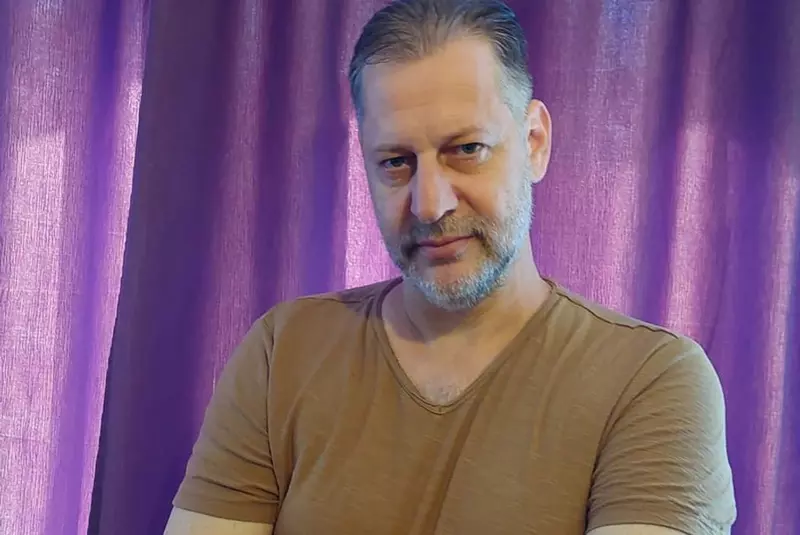 2ddd1632-7693-4a61-9beb-4d72f5b3f2a9