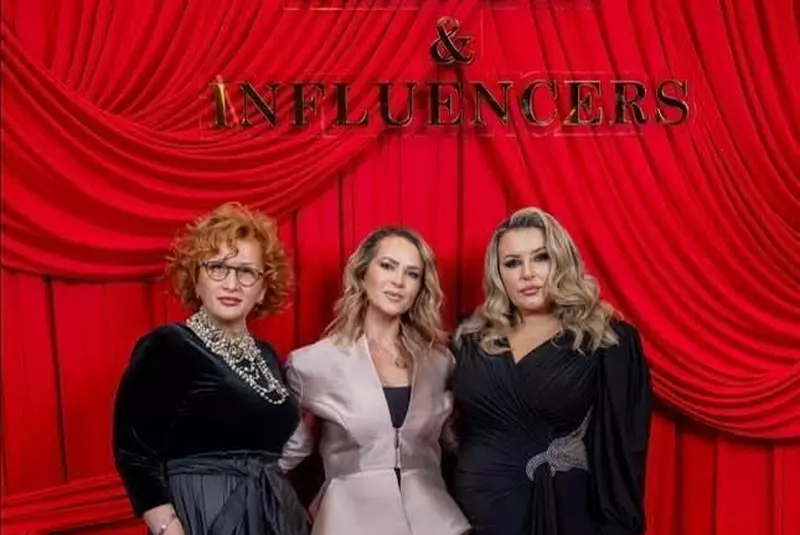 112121