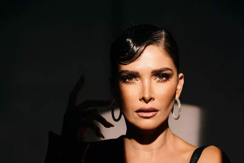 cine-este-alina-puscas-5