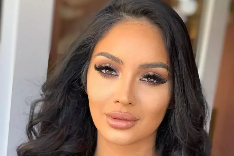 jador si oana ciocan0