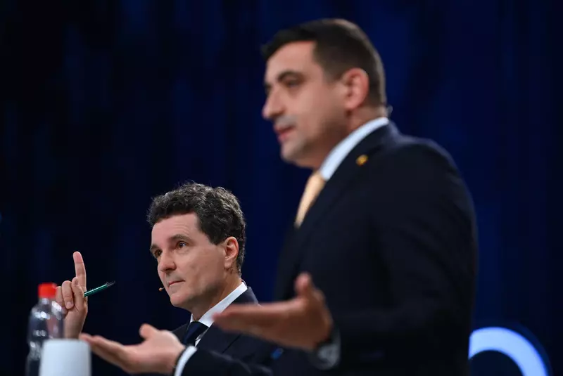 Romania’s presidential finalists hold debate ahead of May 18 runoff vote