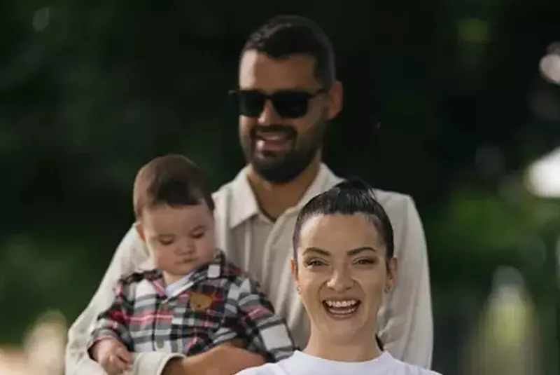 colaj anca diicu