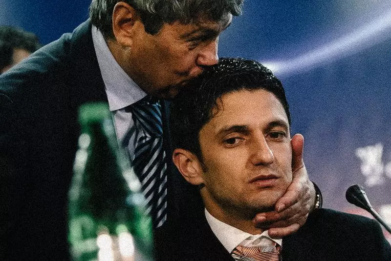 Colaj razvan lucescu