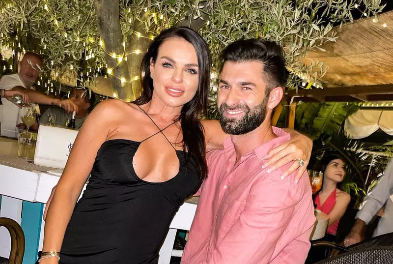 Jojo și Paul Ipate