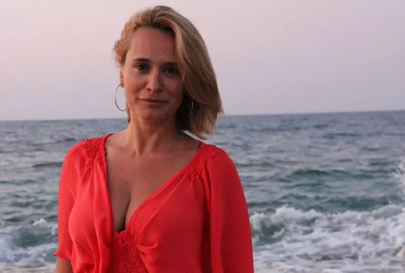 andreea-esca40