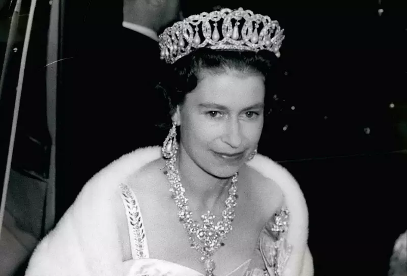 Regina Elisabeta a II-a