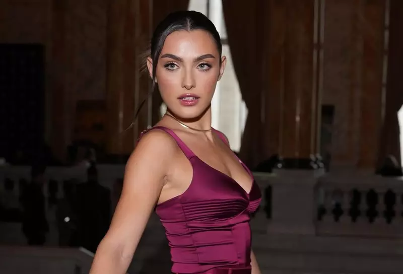 Alexia Eram, surprinsă în brațele noului iubit 