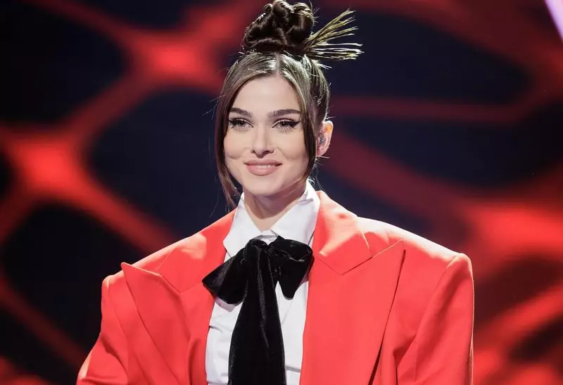 Theo-rose-vocea-romaniei