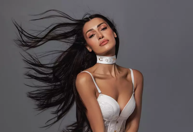 Alina-Eremia-2