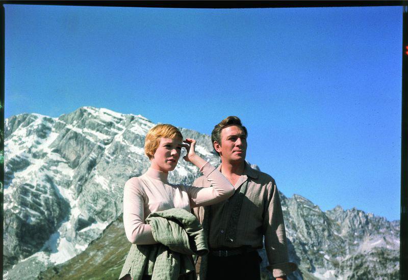 Incredibil Cum Arată Julie Andrews La 82 De Ani1 Ați Urmărit O In Mary Poppins și In Sunetul Muzicii Fiind Cea Mai Cunoscută Dădacă Din Intreaga Lume Incredibil Cum Arată Julie Andrews La