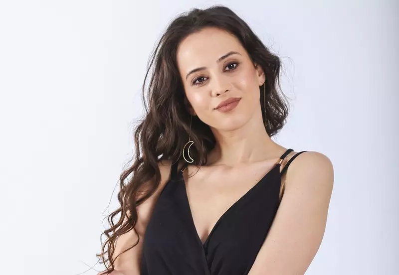 Cine-este-Claudia-Vasile-noua-actrita-din-distributia-„Adela-Antena-1.-„-Imi-iubesc-personajul-2