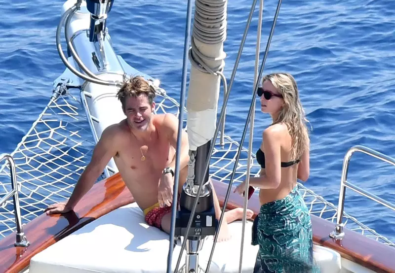 O nouă despărțire la Hollywood. De ce și-au spus „Adio!” Chris Pine și Annabelle Wallis 