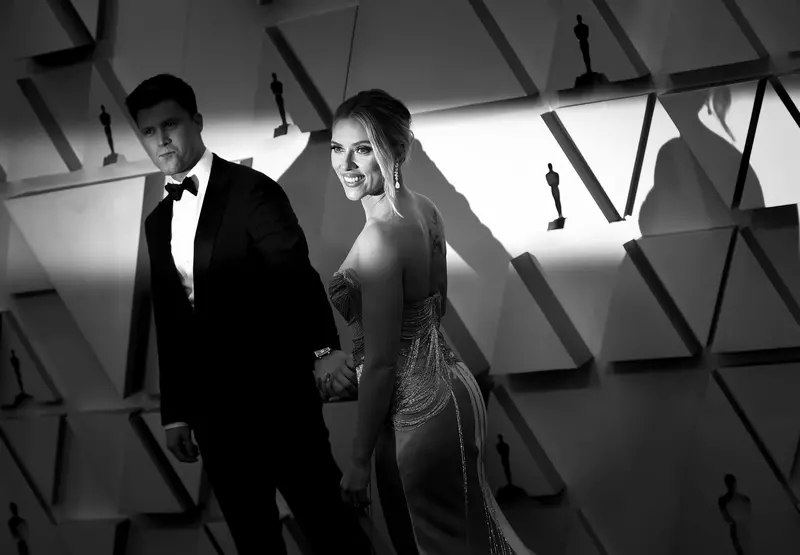 Scarlett Johansson și Colin Jost