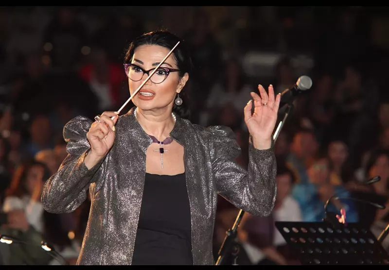 Ozana Barabancea
