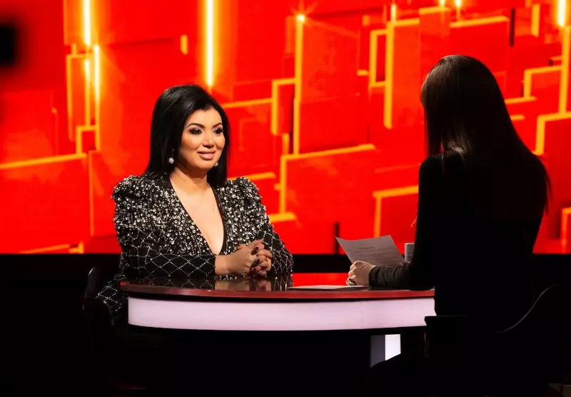 Adriana Bahmuteanu la 40 de intrebari cu Denise Rifai (2)