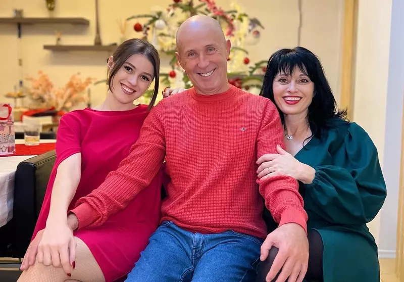 mugur familie