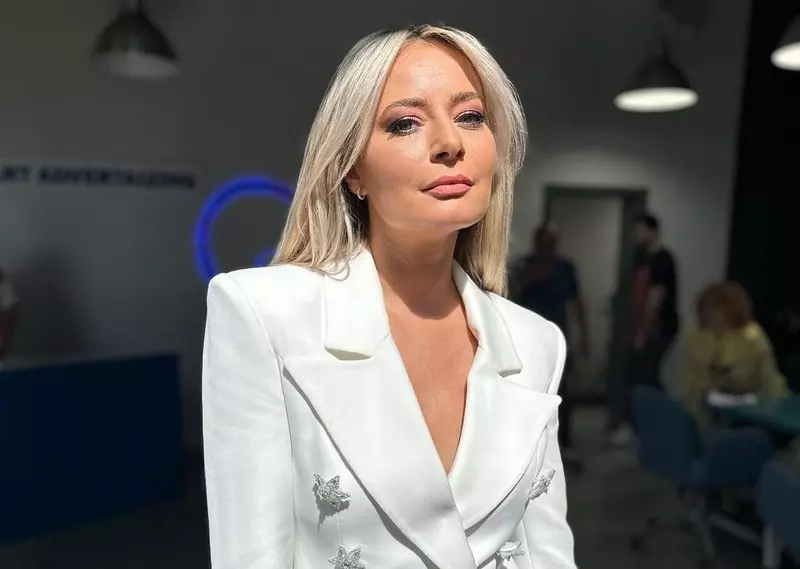Ce a pățit Laura Cosoi în vacanță cu autorulota. „Nu îmi simt partea stângă a feței”