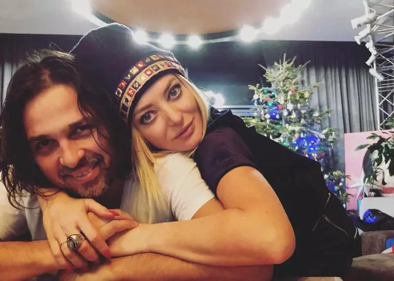 delia-si-razvan-munteanu-e1607591373186