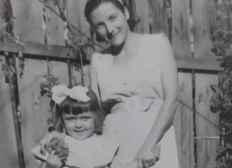 viirela-filip-si-mama-ei