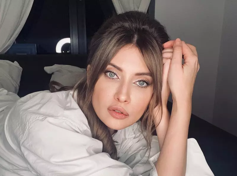 Iulia Albu
