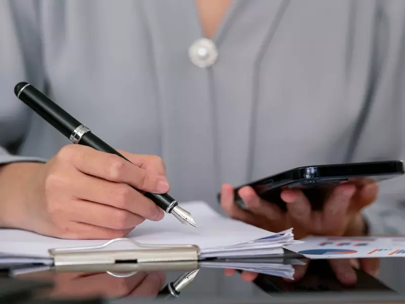 Horizon – ediția nr. 13 din colecția de stilouri “Plăcerea de a scrie”