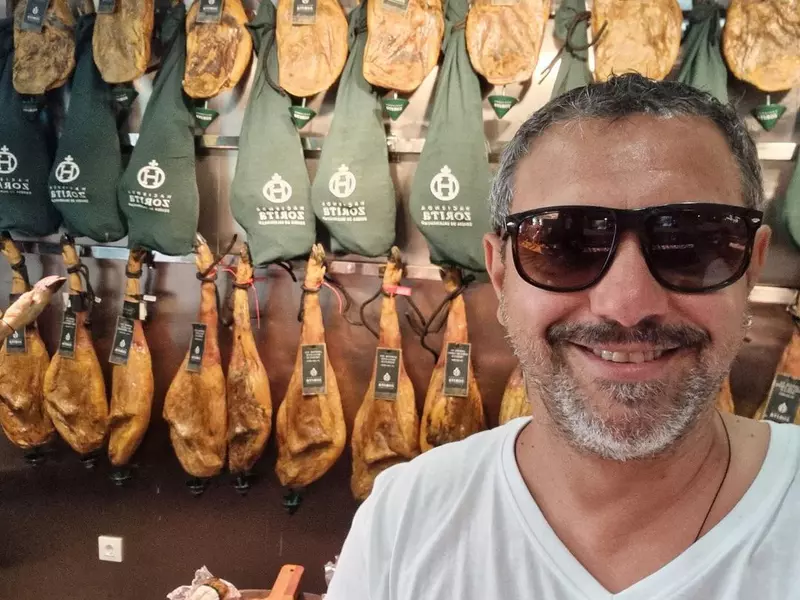 Ce dezvăluiri neașteptate a făcut Sorin Bontea din vacanță! Unde a plecat juratul de la „Chefi la cuțite” (3)