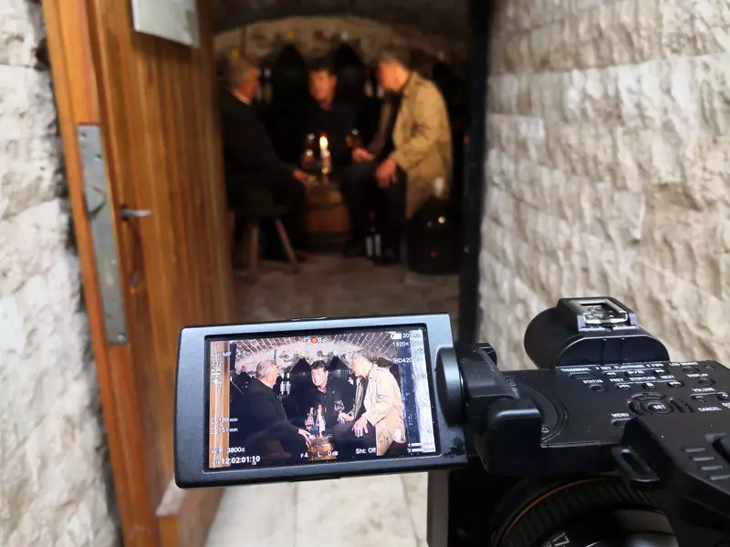 „Frati-de-vita-revine-cu-un-nou-sezon-la-TVR-2-2