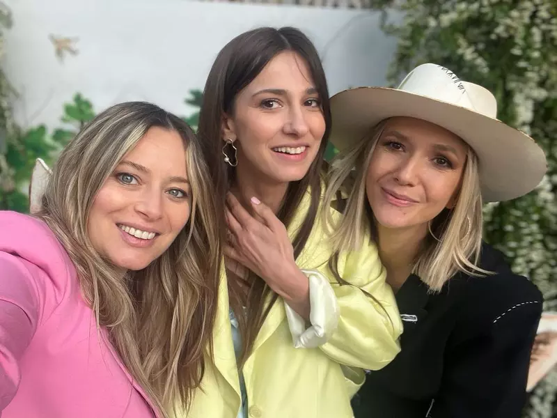 adela-botez-280175173_2306179112871789_8569783592173601564_n