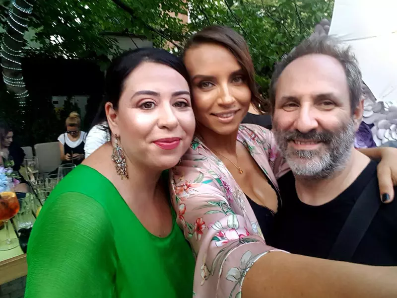 oana roman 2