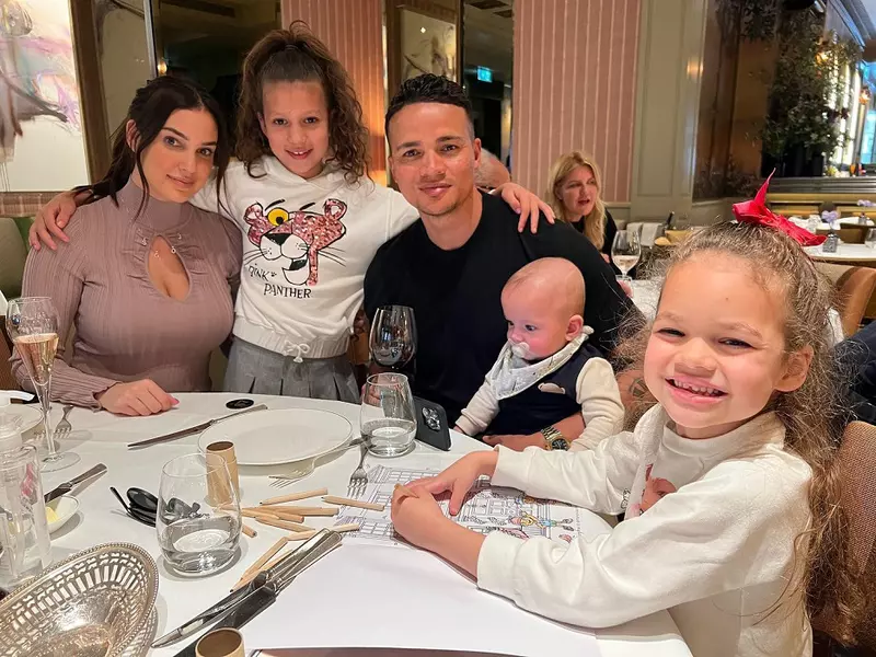Jermaine Jenas, Ellie Penfold si copiii