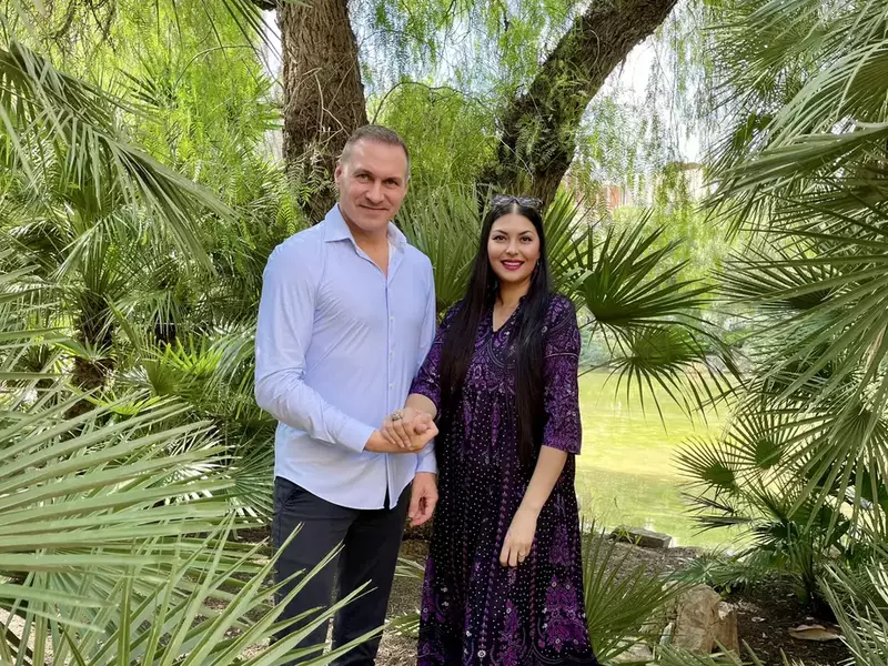 alin si medana sunt in prezent in spania