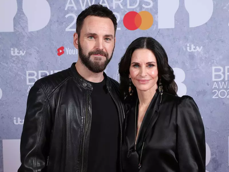 courteney-cox-johnny-mcdaid-1-85dec8bbc24a4dab8e2e1de81018d02f
