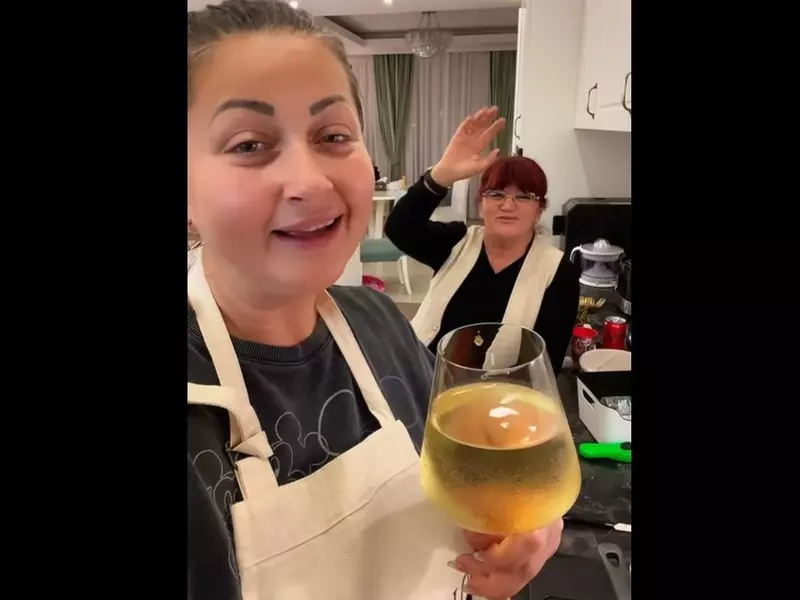 Gabriela Cristea și Paula Crăciunescu