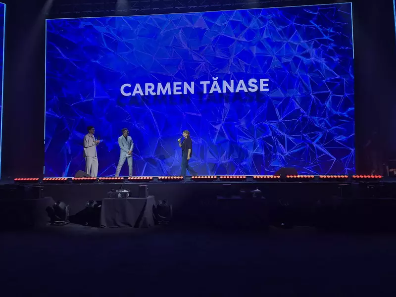 carmen tanase jurat romanii au talent  (9)