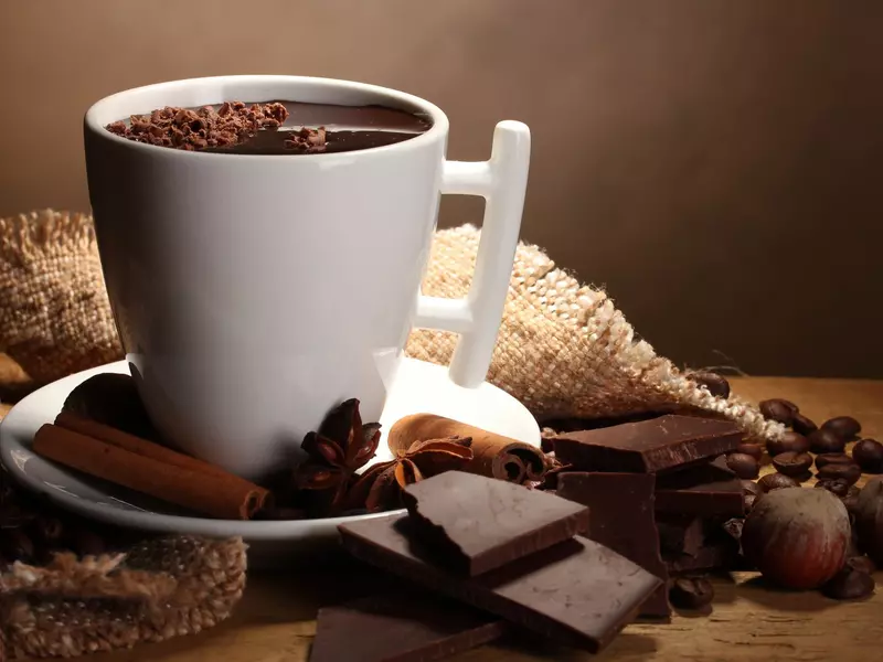 Cum sa faci ciocolata calda din 3 ingrediente