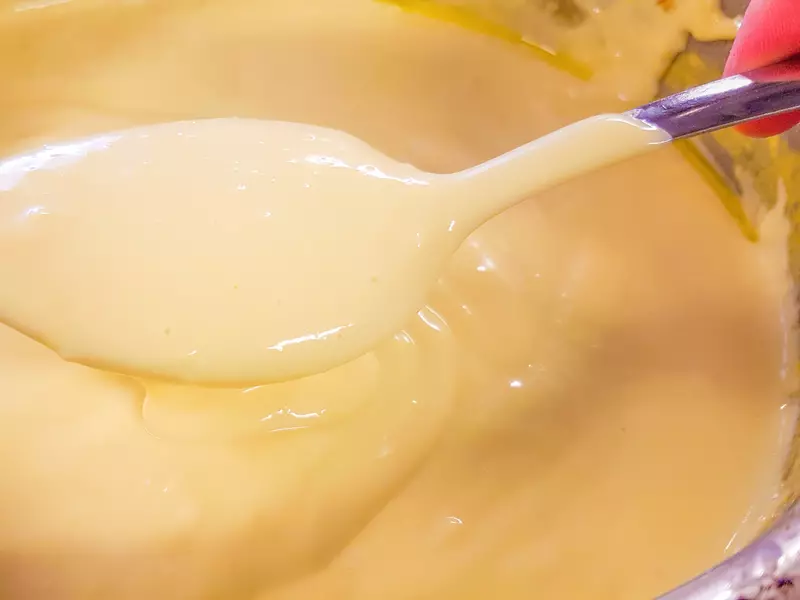 Cum prepari sos Hollandaise in 2 moduri