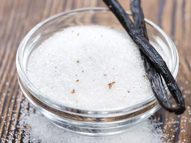 Cum faci zahar vanilat acasa - 2 metode