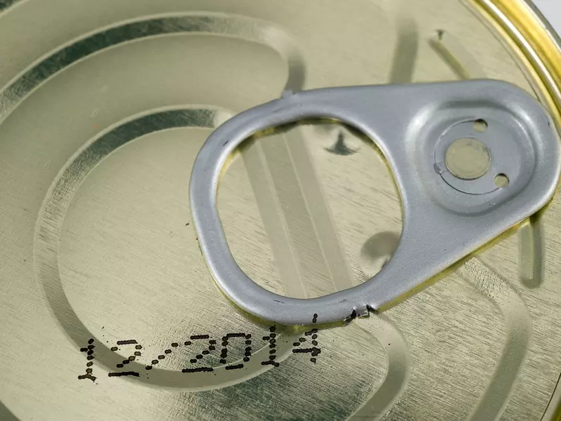 Ce se intampla daca mananci alimente dupa data de expirare