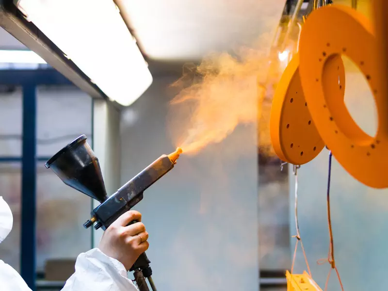 Tot ceea trebuie să știm despre vopsirea în câmp electrostatic