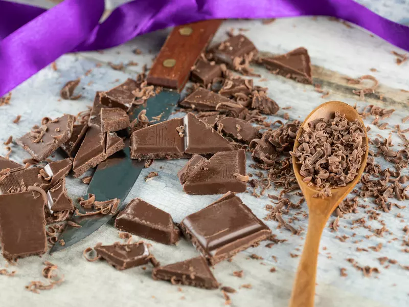 Ciocolată în deserturi: 5 trucuri ca să iasă perfect orice prăjitură