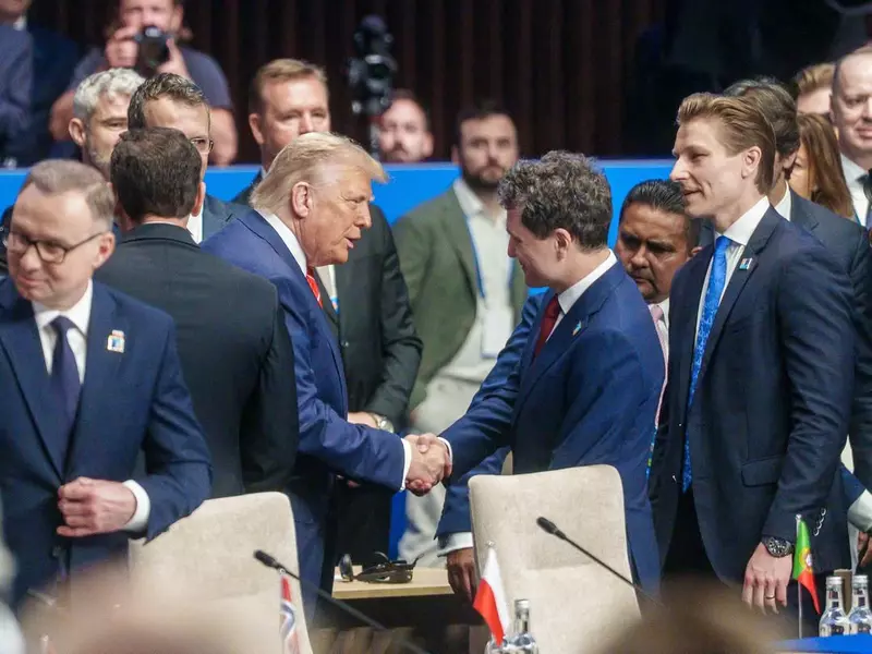 donald-trump-nicusor-dan