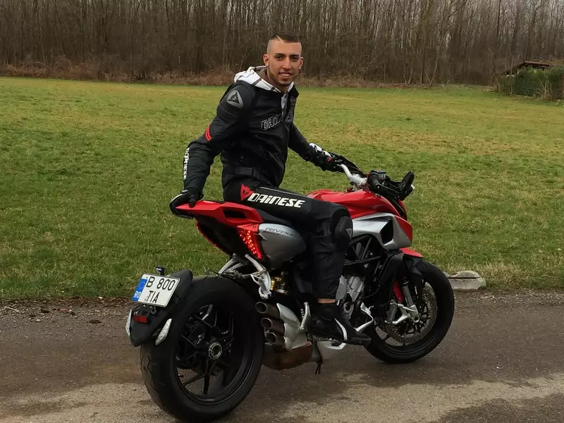 Mattia Carnessali de la „Insula Iubirii” în urmă cu 10 ani   (8)