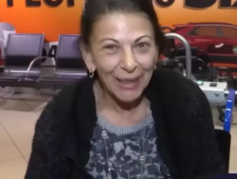 elena carstea a revenit