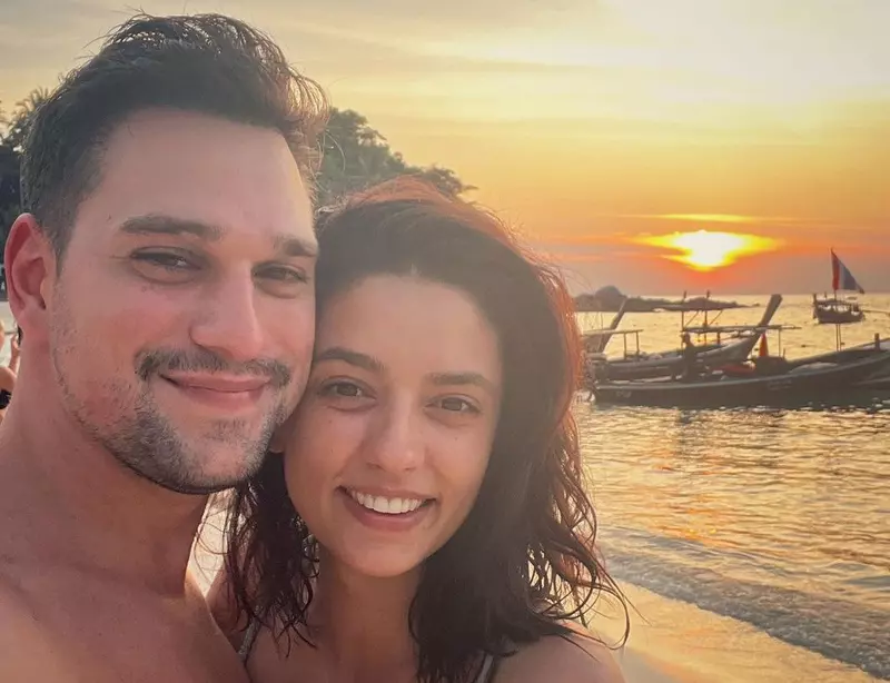 Oana Moșneagu, petrecere surpriză de ziua lui Vlad Gherman