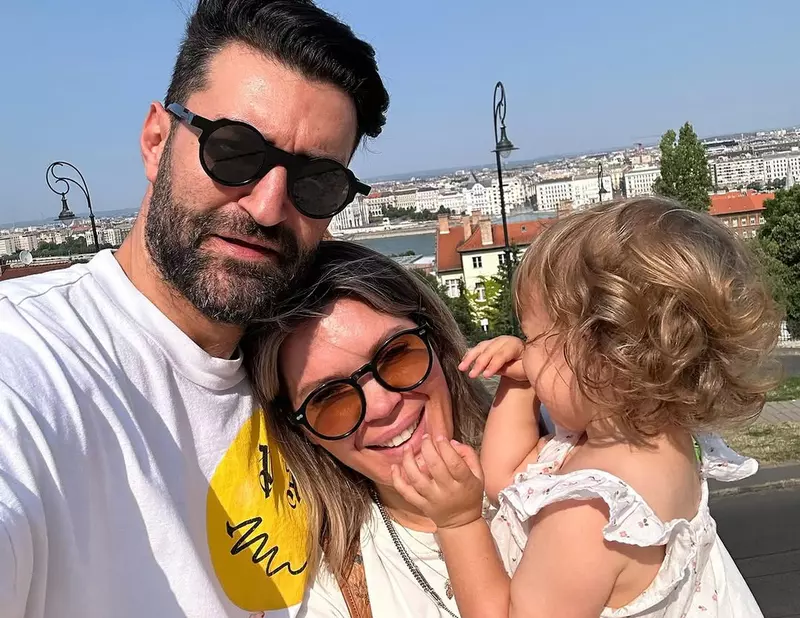 Smiley și Gina Pistol au sărbătorit-o pe fiica lor. Micuța Josephine a împlinit 4 ani, iar părinții ei i-au transmis mesaje emoționante pe conturile lor de Instagram