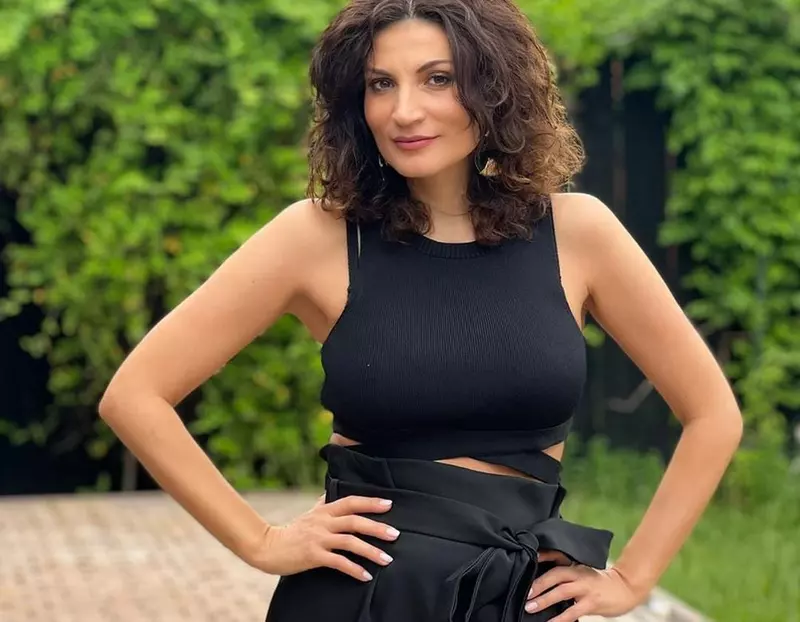 Ioana Ginghina site
