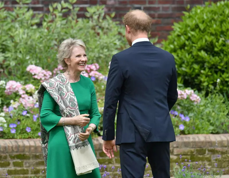 Ce crede cea mai bună prietenă a prințesei Diana despre dezvăluirile făcute de prințul Harry în cartea sa