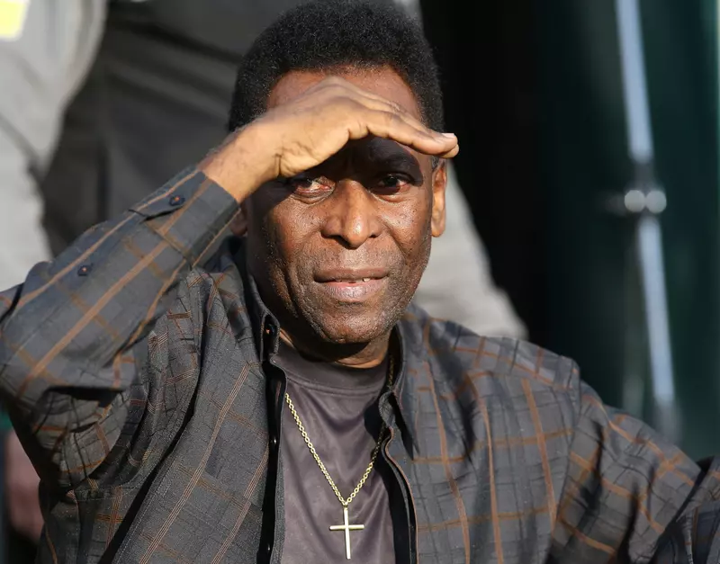 Pele a murit. Celebrul fotbalist avea 82 de ani